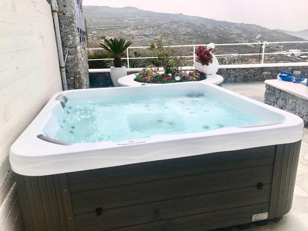 Mykonos Pro-care Suites room 6
